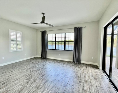 19237 Falcon Crest Boulevard - Photo Thumbnail 41