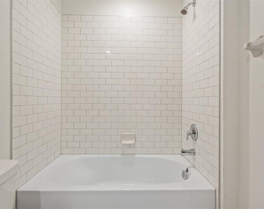 4607 Tuscan Loon Drive - Photo Thumbnail 29