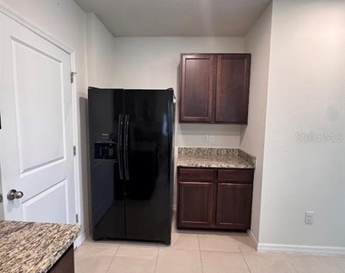 8086 Pelican Reed Circle - Photo Thumbnail 4