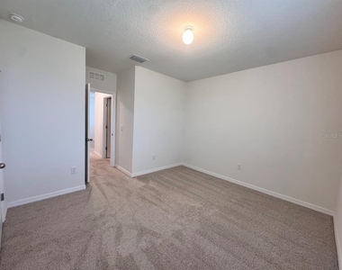 8086 Pelican Reed Circle - Photo Thumbnail 13
