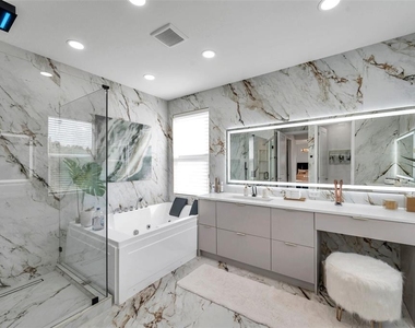 32203 Mahogany Drive - Photo Thumbnail 34