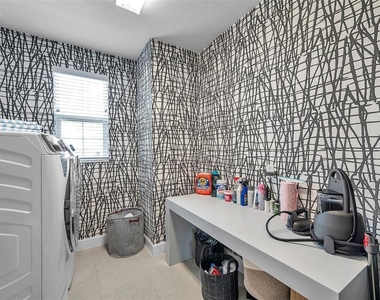 32203 Mahogany Drive - Photo Thumbnail 39