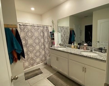 963 Serchio Street - Photo Thumbnail 14