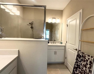 1000 Teal Creek Drive - Photo Thumbnail 17