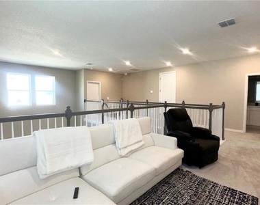 1000 Teal Creek Drive - Photo Thumbnail 19