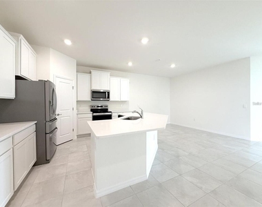 4730 Nw 39th Street Road - Photo Thumbnail 1