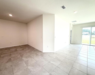 4730 Nw 39th Street Road - Photo Thumbnail 6