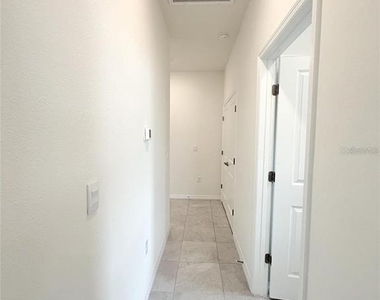 4730 Nw 39th Street Road - Photo Thumbnail 16