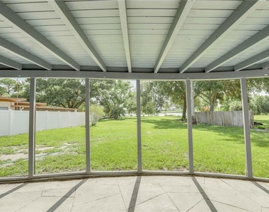 121 S Triplet Lake Drive - Photo Thumbnail 21