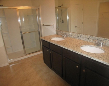 599 Autumn Stream Drive - Photo Thumbnail 12