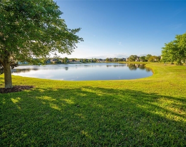 14921 Braywood Trail - Photo Thumbnail 8