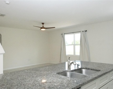 3940 Silverstream Terrace - Photo Thumbnail 18