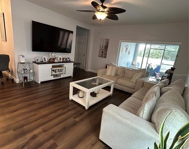 9213 Halsey Dr - Photo Thumbnail 10