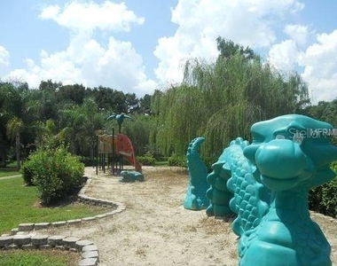 3992 Versailles Drive - Photo Thumbnail 14