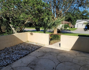 622 Green Meadow Avenue - Photo Thumbnail 2