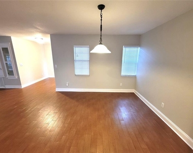 622 Green Meadow Avenue - Photo Thumbnail 5