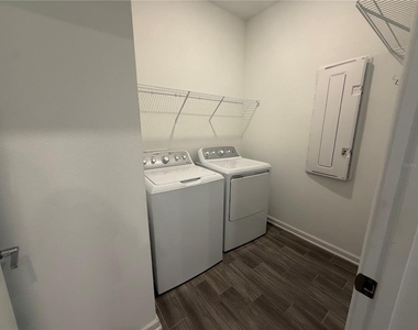 6464 Needle Way - Photo Thumbnail 22
