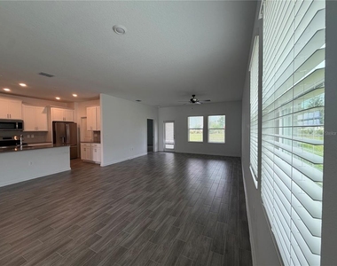 6464 Needle Way - Photo Thumbnail 32