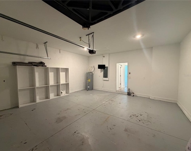 6464 Needle Way - Photo Thumbnail 18