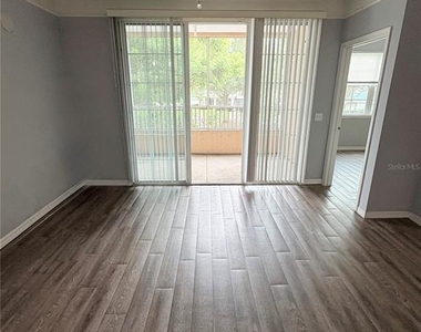 6412 Queens Borough Avenue - Photo Thumbnail 10