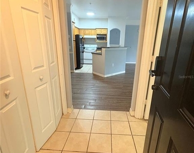 6412 Queens Borough Avenue - Photo Thumbnail 2