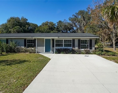1517 N Grandview Street - Photo Thumbnail 1