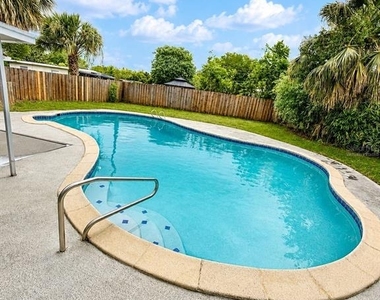 616 Ellendale Drive - Photo Thumbnail 20