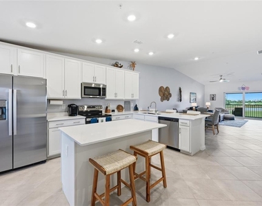 17505 Opal Sand Court - Photo Thumbnail 9