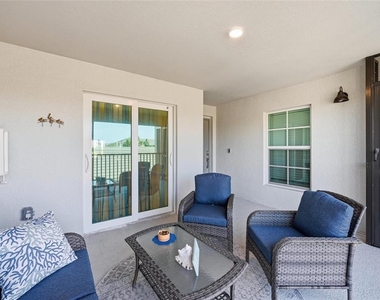 17505 Opal Sand Court - Photo Thumbnail 3