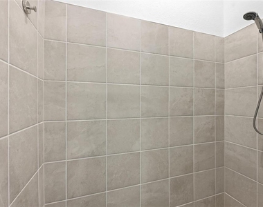 17505 Opal Sand Court - Photo Thumbnail 24