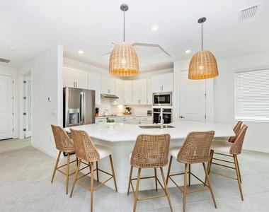 17617 Santorini Court - Photo Thumbnail 14