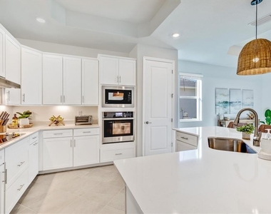 17617 Santorini Court - Photo Thumbnail 10