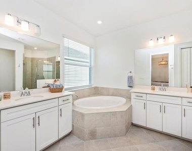 17617 Santorini Court - Photo Thumbnail 29