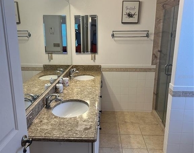 1515 Baylor Place - Photo Thumbnail 12