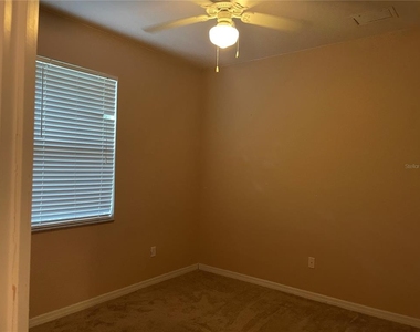 1818 Governor Avenue - Photo Thumbnail 14