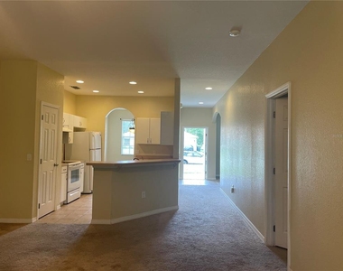 1818 Governor Avenue - Photo Thumbnail 1