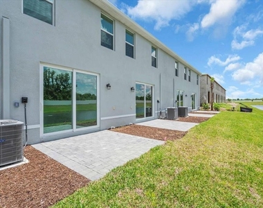 14322 Lilac Sky Terrace - Photo Thumbnail 21