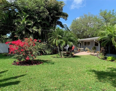 2436 Waldemere Street - Photo Thumbnail 21