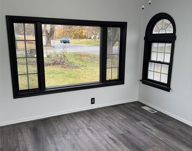 1117 Whitney Avenue - Photo Thumbnail 3