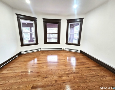 203 Cooke Street - Photo Thumbnail 5