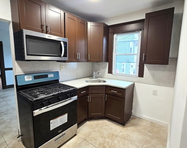 203 Cooke Street - Photo Thumbnail 2