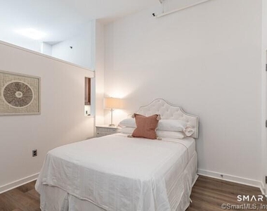 15 Dinah Street - Photo Thumbnail 4