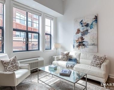 15 Dinah Street - Photo Thumbnail 6