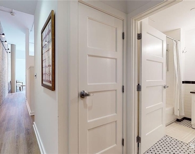 15 Dinah Street - Photo Thumbnail 3