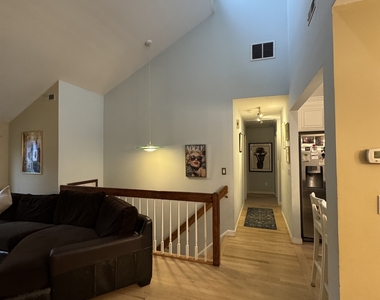 9 Oakledge Circle - Photo Thumbnail 9
