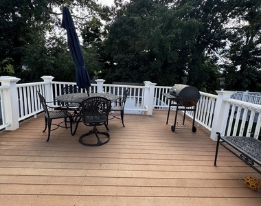9 Oakledge Circle - Photo Thumbnail 5