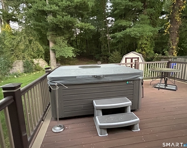 102 Cottage Road - Photo Thumbnail 18