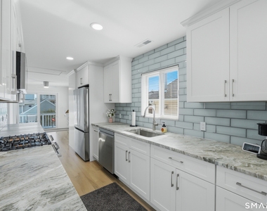 32 Richard Street - Photo Thumbnail 9