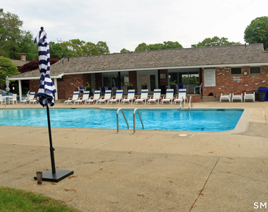 106 Southport Woods Drive - Photo Thumbnail 12