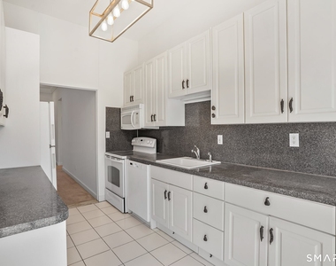 106 Southport Woods Drive - Photo Thumbnail 3
